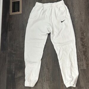 Nike Kids Joggers in White